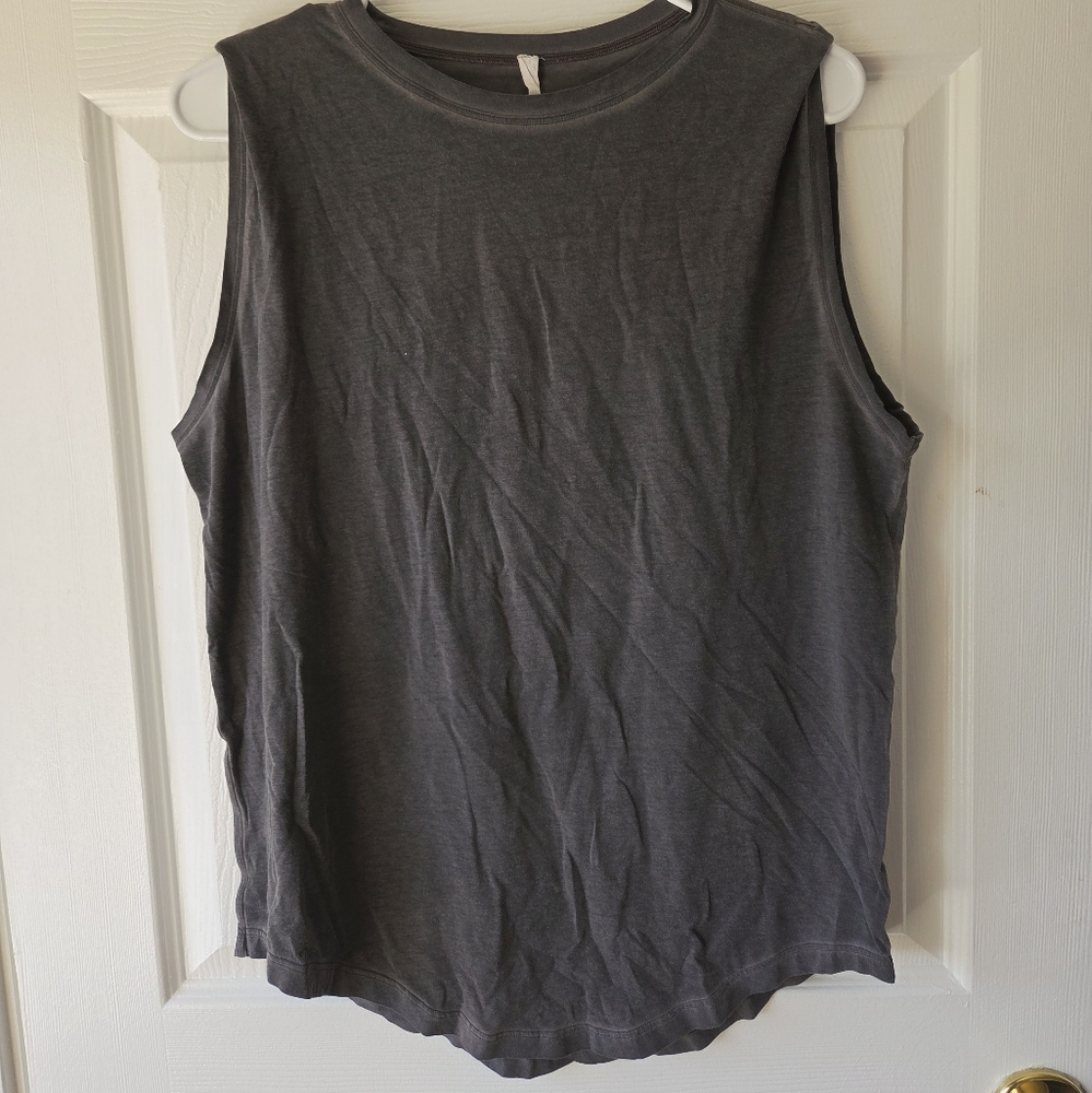 Lululemon Gray Tank Top 6 Sleeveless Shirt